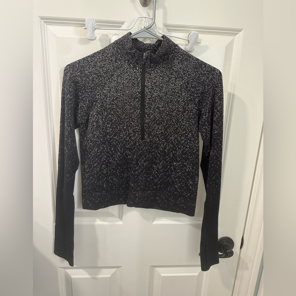 Lululemon rest less cropped half zip herringbone fade black/white size 2